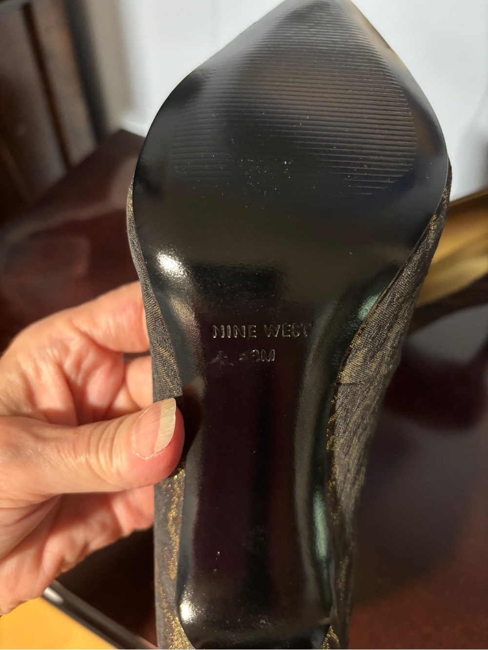 Nine West Gold and Black Leopard-Effect Pointed-Toe Pumps 8 - Picture 4 of 9